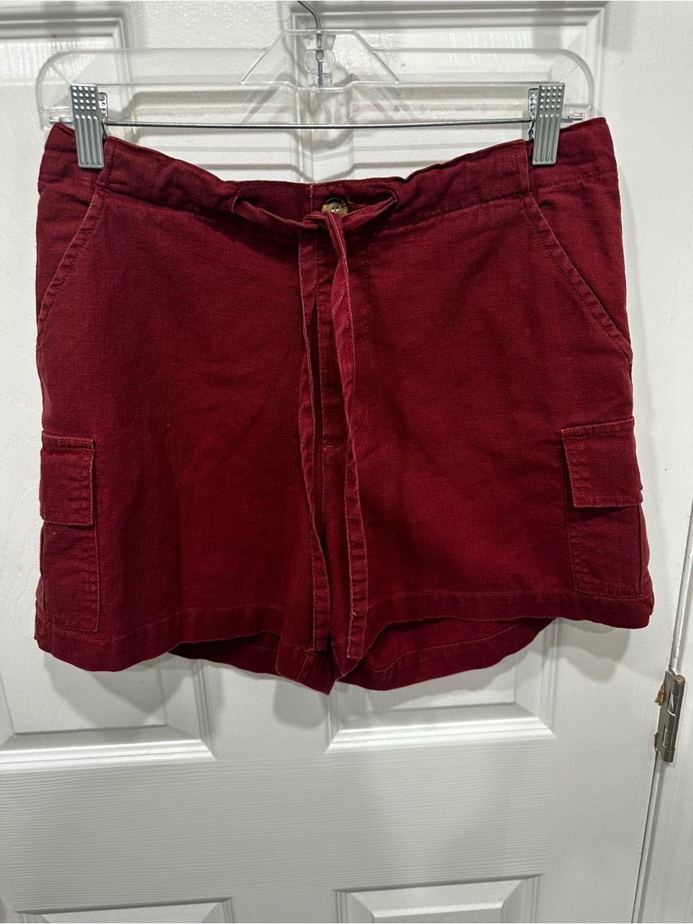 Vintage Women’s Linen Blend Drawstring Cargo Shorts in Deep Wine